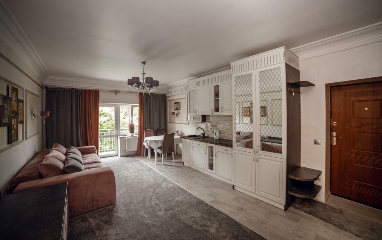 Апартаменты Luxury Lavander Polyana  Luaran gambar
